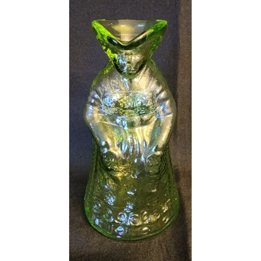 Kanawha Art Glass Colonial Lady Woman Lime Green Presse Glass Toby Syrup…